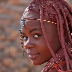 The Himba tribe in the Kunene region of the country has strongly clung to their traditional ways and beliefs. They wear traditional clothes, eat traditional foods and even practice traditional religions. The women wear skirts and leave their upper bodies bare. Basically, they have been unaffected by modernism in any way.